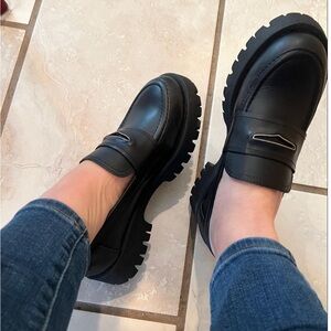 Steve Madden Black Chunky Lug-Sole Penny Loafers